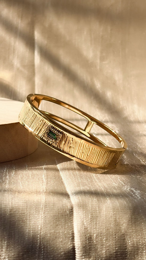 Textured Gold Emerald Bangle Bracelet | Anti-Tarnish Waterproof Minimal Bracelet for Women | Jewel Minimals