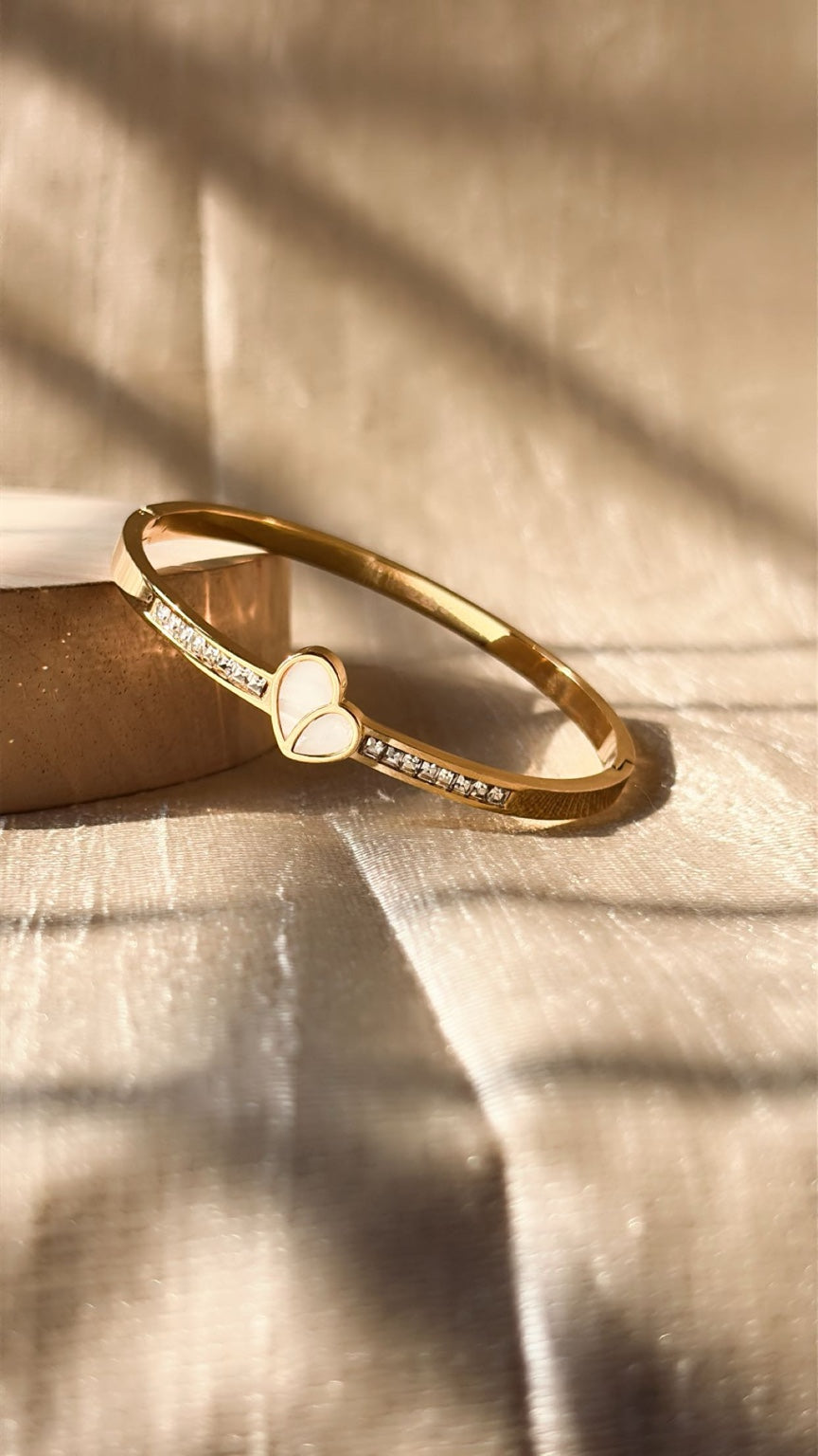 Minimal Heart Gold Bangle Bracelet | Anti-Tarnish Waterproof Bracelet for Women | Jewel Minimals