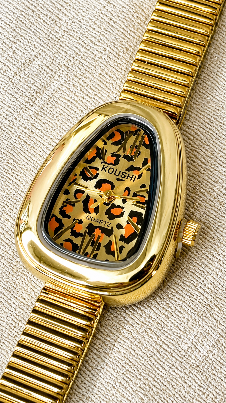 Luxury Gold Leopard Print Women's Watch | Oval Quartz Bracelet Watch | Trendy Fashion Wrist Watch