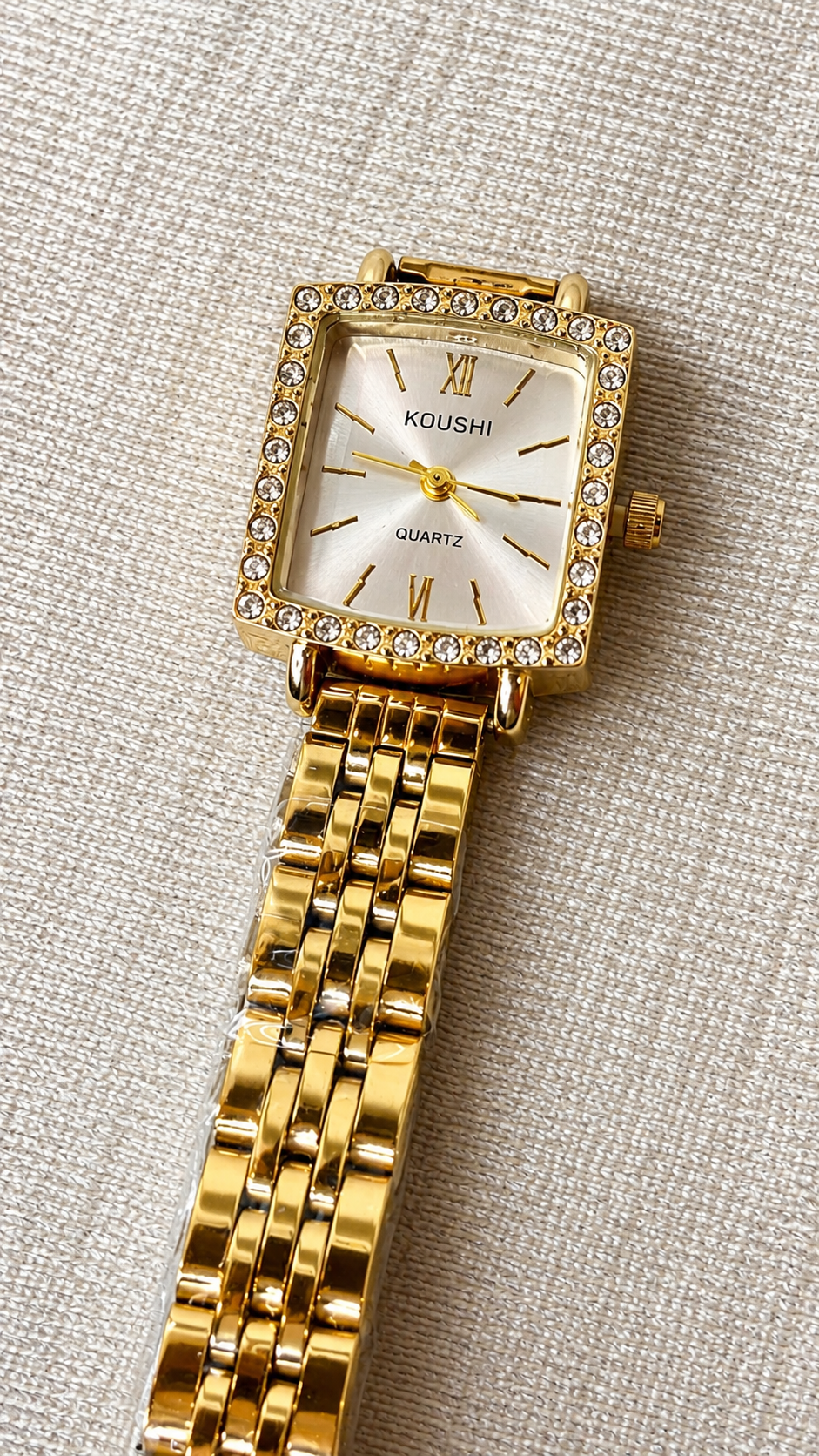 Luxury Gold Rectangle Crystal Quartz Watch for Women – Stainless Steel Elegant Wrist Watch