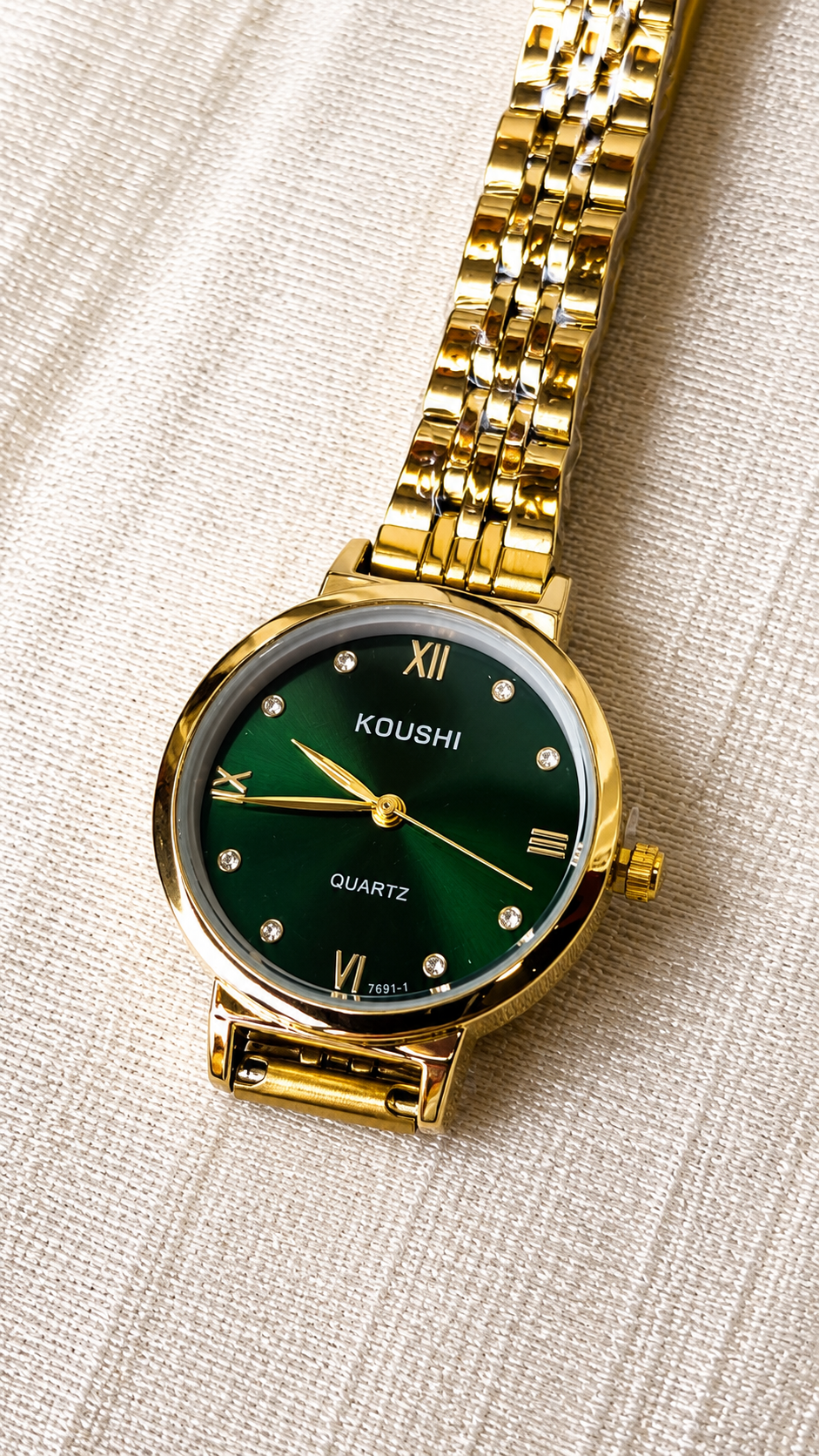 Luxury Gold Round Quartz Watch for Women – Elegant Stainless Steel Analog Wrist Watch